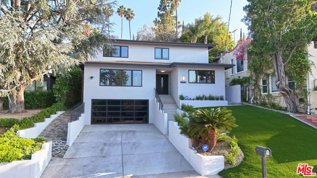 Property photo of 15204 Valley Vista BL