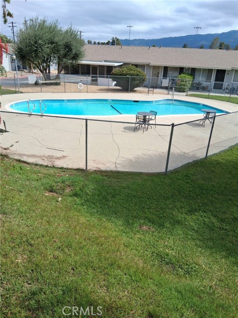Property photo of 150 Lakeshore DR