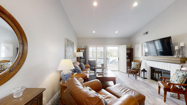 Property photo of 208 Desert Falls DR