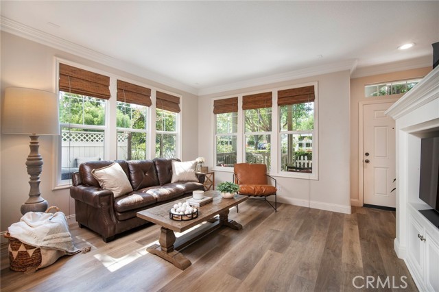 Property photo of 1 Evergreen RD