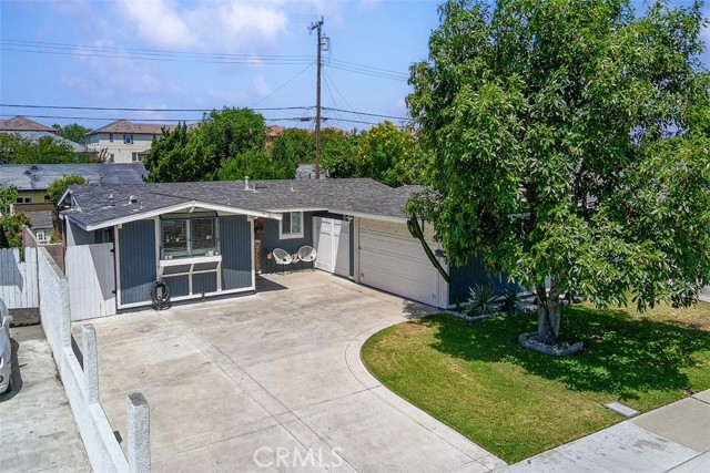 Property photo of 725 N Vine ST