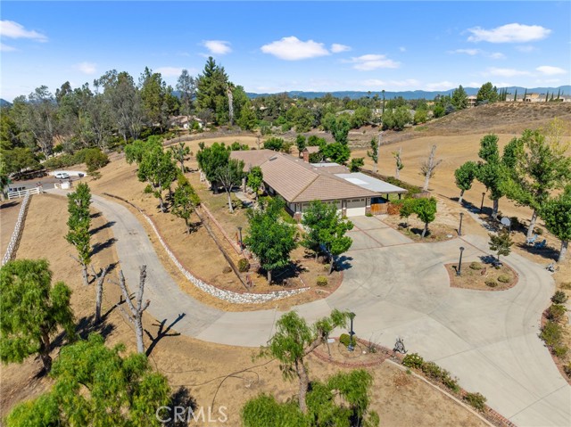 Property photo of 41050 Mesa Robles CR
