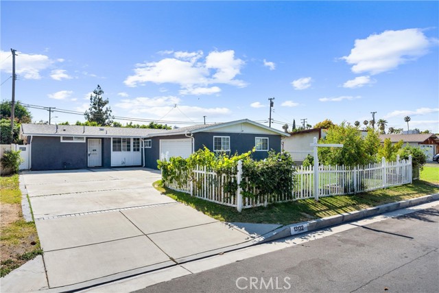 Photo of 13132 Racimo Dr