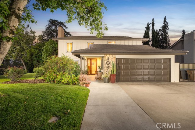 Property photo of 404 Mount Carmel DR