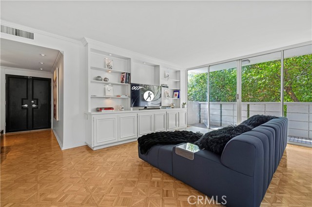 Property photo of 8787 Shoreham DR