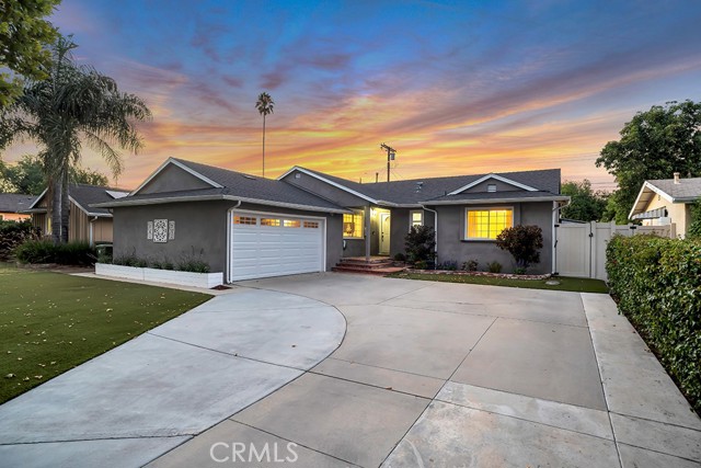 Property photo of 23127 Welby WY