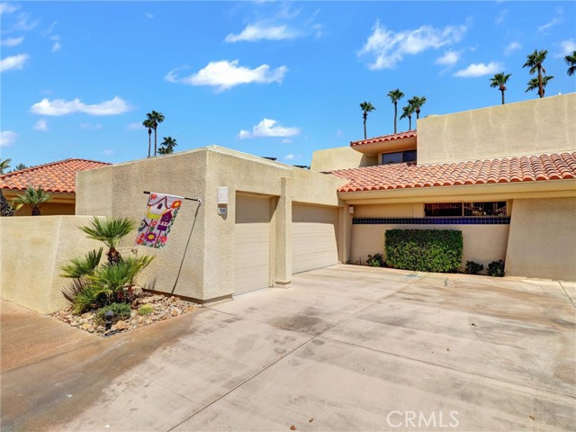 Property photo of 208 Kavenish DR