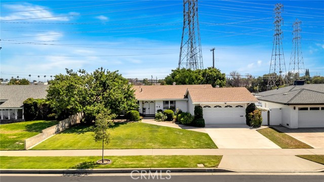 Property photo of 1232 E Chestnut AV