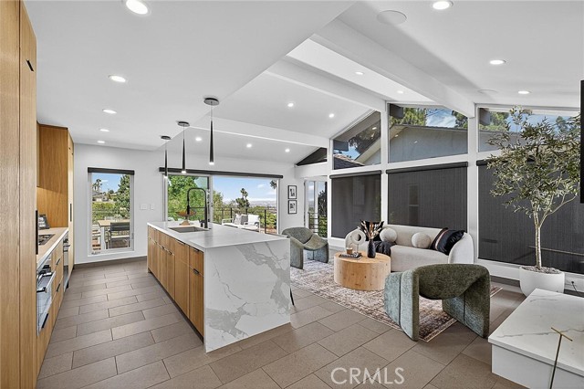 Property photo of 6441 Via De Anzar