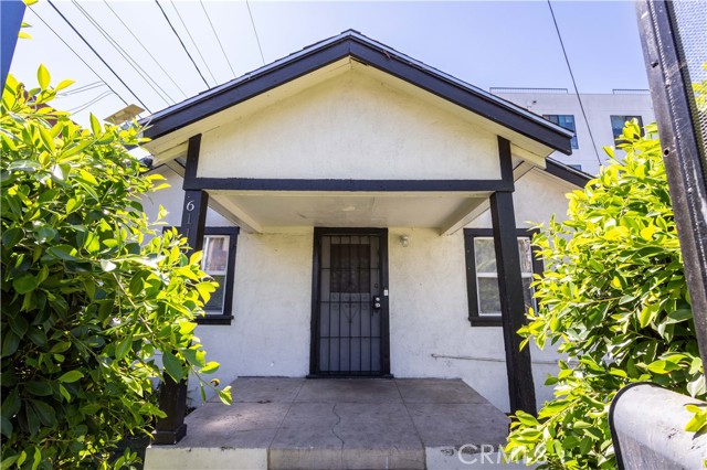 Property photo of 6113 Vesper AV