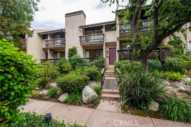 Property photo of 5711 Owensmouth AV