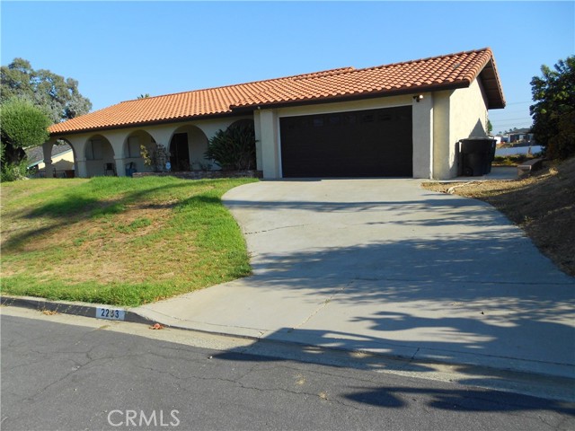 Property photo of 2233 Mountain View