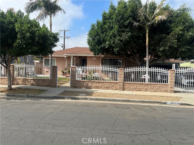 Property photo of 11863 Stanford AV