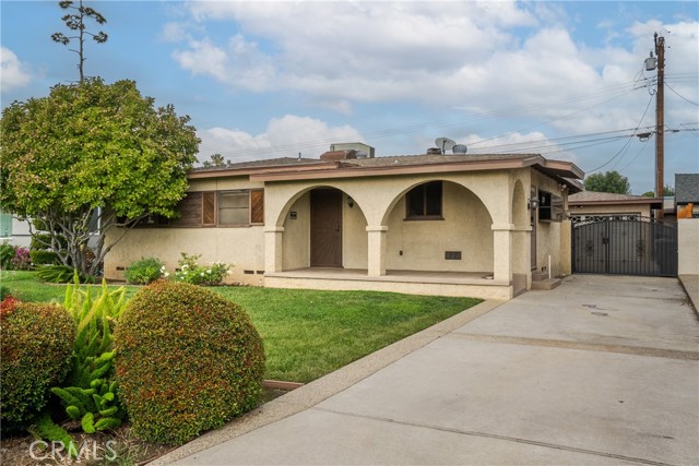Property photo of 15917 E Ballentine