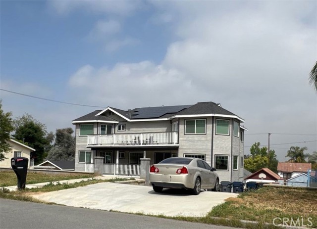 Property photo of 259 E Crescent