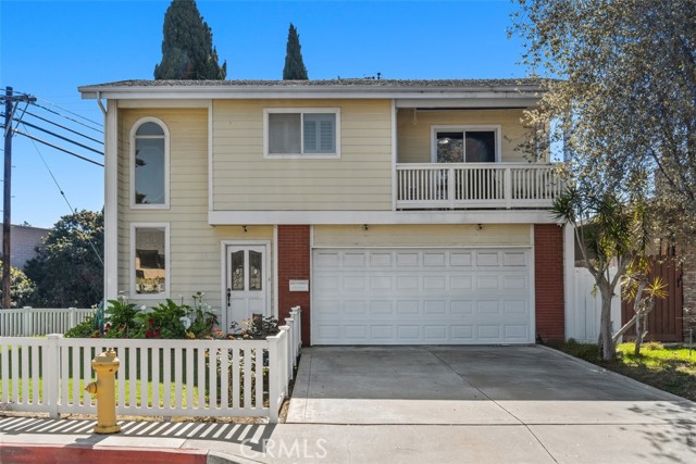 Property photo of 137 W Avenida Cornelio