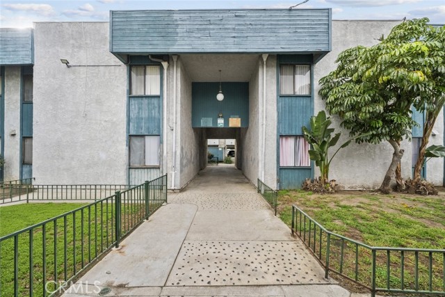 Photo of 8801 Willis Av