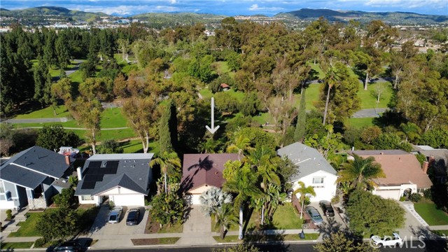 Property photo of 2313 Lark Ellen DR