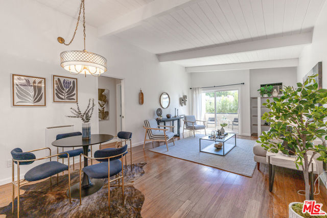 Property photo of 12014 Kling ST