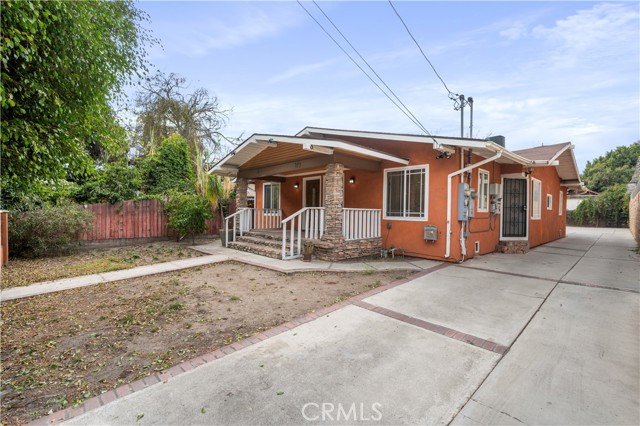 Property photo of 317 N Commonwealth AV