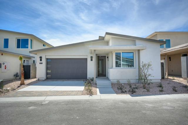 Property photo of 319 Mustang LN