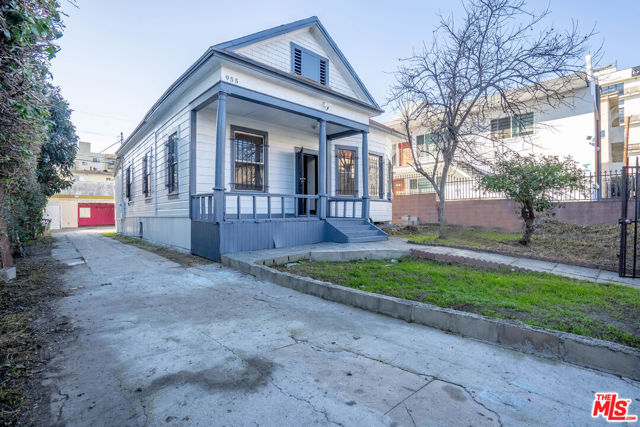 Property photo of 955 S Ardmore AV