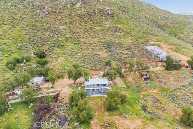 Property photo of 23255 Warren RD