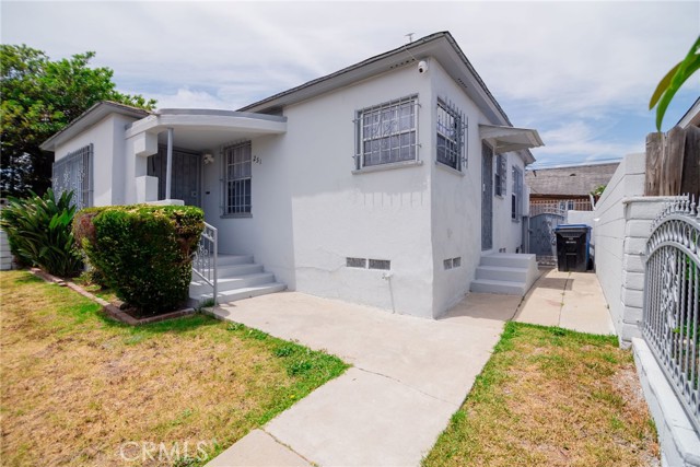Property photo of 251 W 112th ST