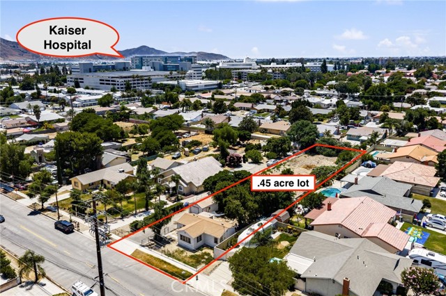 Property photo of 9804 Palmetto AV