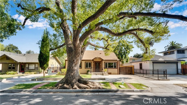 Property photo of 470 E Ladera ST
