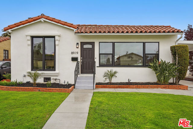 Property photo of 8919 Beverlywood ST