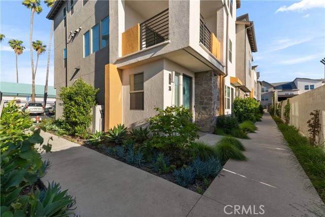 Property photo of 305 Strike DR