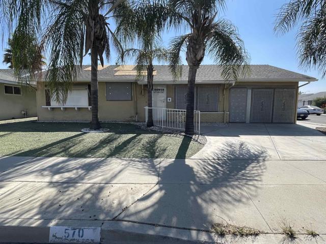 Property photo of 570 S Lyon AV