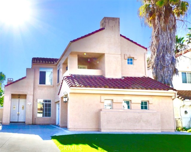 Property photo of 39732 Via Las Palmas