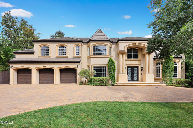 Property photo of 5008 La Canada BL