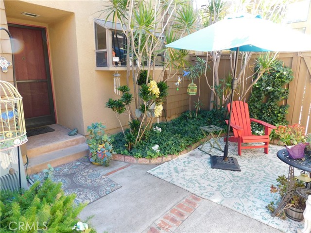 Property photo of 1655 W Lambert RD