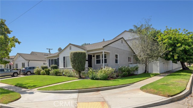 Property photo of 2209 Faymont AV