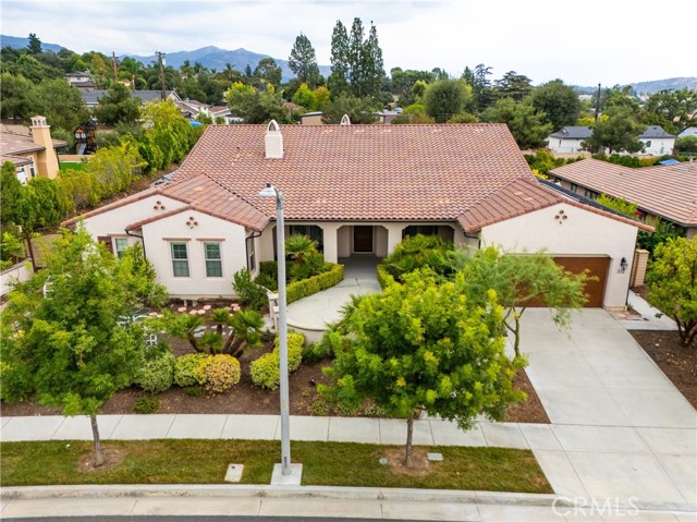 Property photo of 332 Snapdragon