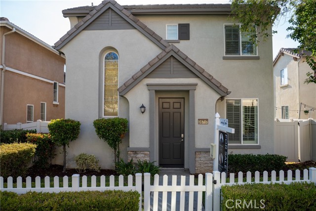 Property photo of 35717 Filaree