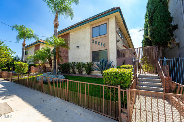 Property photo of 20216 Roscoe BL
