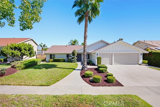 Property photo of 2473 N Beechwood