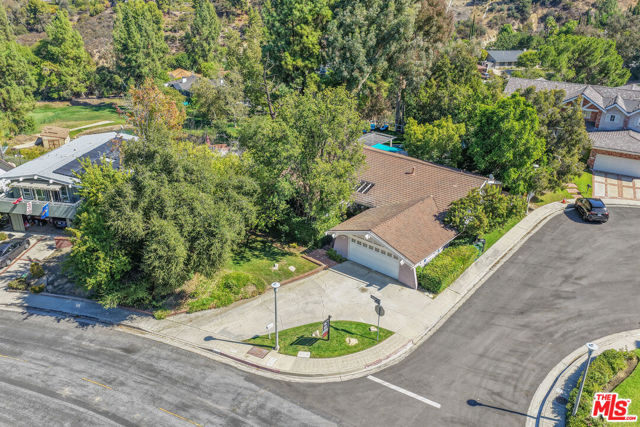 Property photo of 4126 Ellenita AV