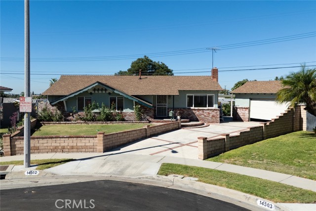Property photo of 14502 Sabine