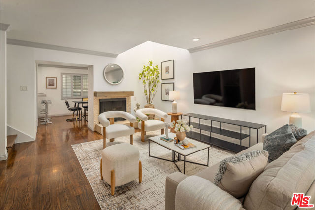 Property photo of 1226 N Kings RD