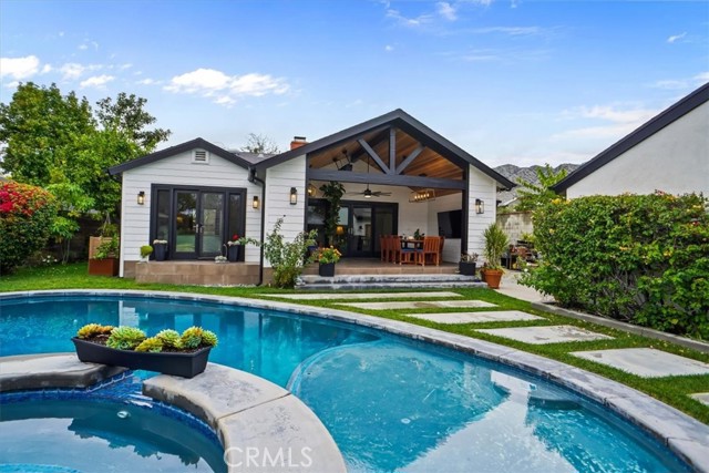 Property photo of 606 Uclan DR