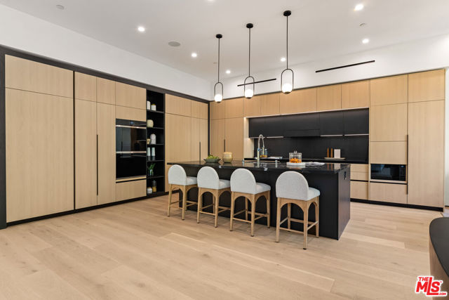 Property photo of 11929 Brentwood Grove DR