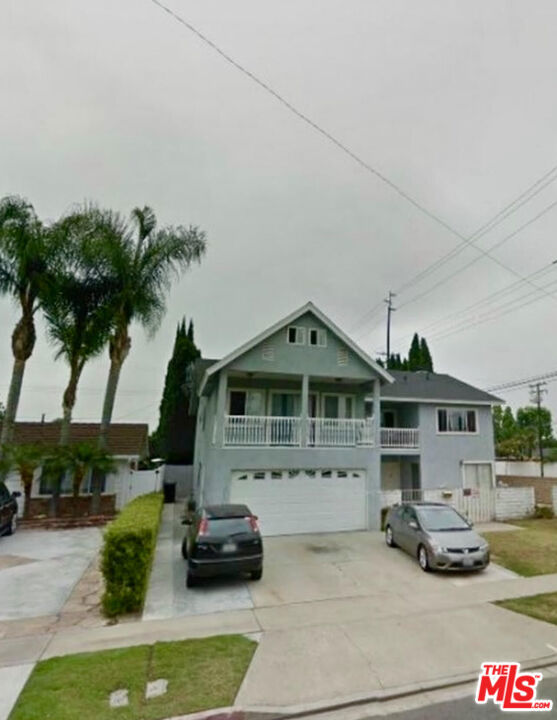 Property photo of 13472 Epping WY