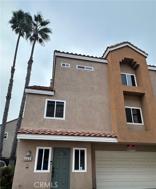 Property photo of 7651 Yorktown AV