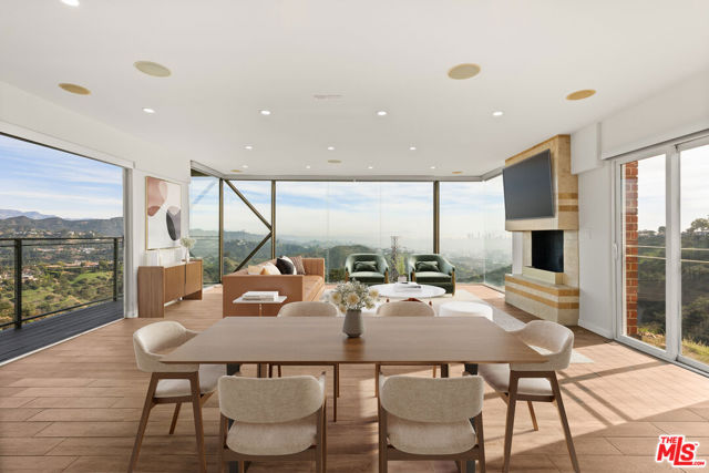 Property photo of 6960 Pacific View DR