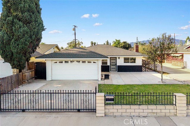 Property photo of 3817 Athol